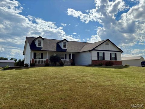 Tiny photo for 206 Bo Court, Troy, MO 63379 (MLS # 25068088)