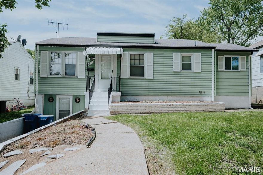 Great Investment Opportunity in St. Louis! Located at 5611 Leverette Ave, this 3-bedroom, 1-bath home offers 1,220 sq ft of living space on a 5,249 sq ft lot—ideal for investors! With solid rental potential in a growing area, this property is perfect for generating consistent cash flow. Spacious layout, large lot, and convenient location make it attractive to tenants.