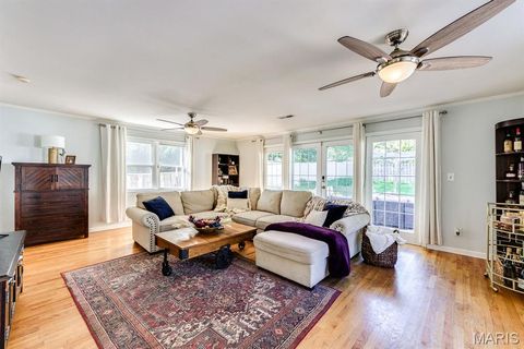 Tiny photo for 203 E Jackson Road, Webster Groves, MO 63119 (MLS # 25068560)