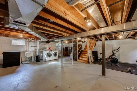 Tiny photo for 203 E Jackson Road, Webster Groves, MO 63119 (MLS # 25068560)