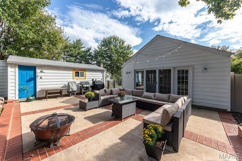 Tiny photo for 203 E Jackson Road, Webster Groves, MO 63119 (MLS # 25068560)