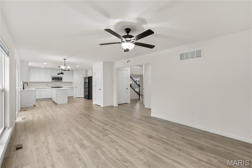 Majestic Pointe - Residential