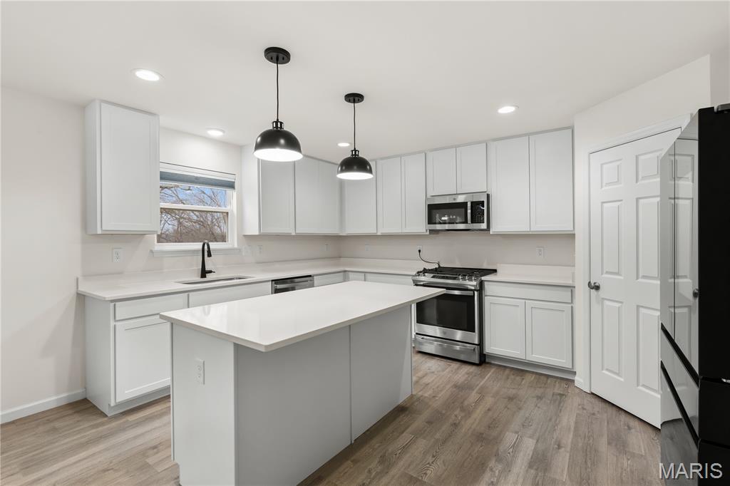 Majestic Pointe - Residential