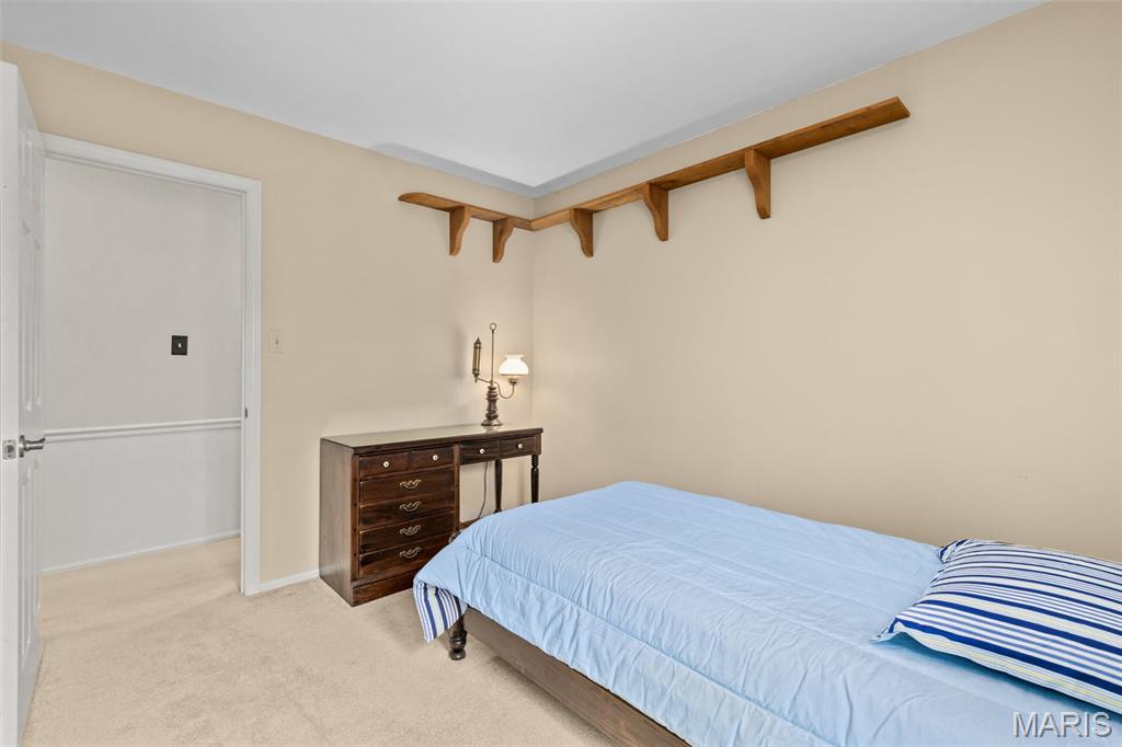 Oakwood Farms Plat1 Lts 18 & 19 & Sec - Residential