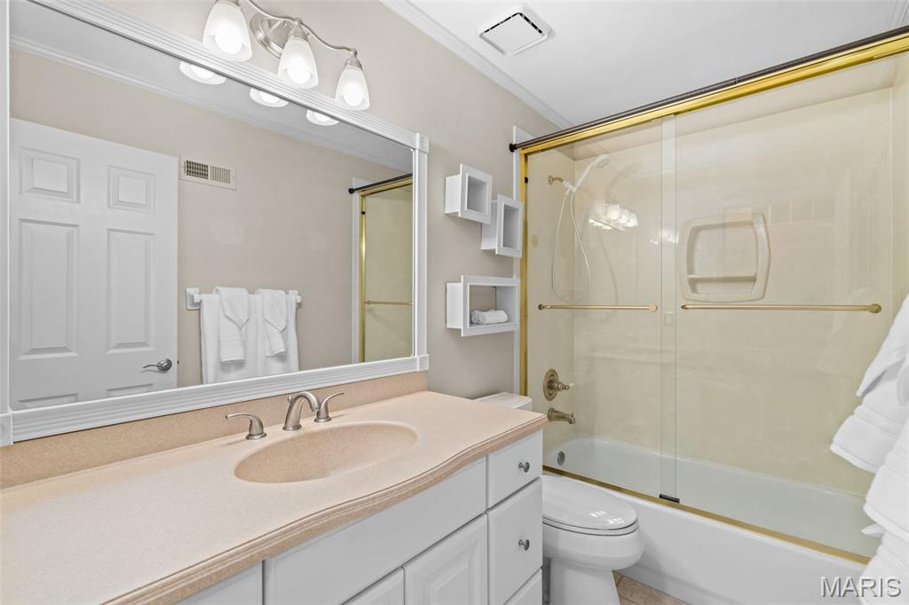 Oakwood Farms Plat1 Lts 18 & 19 & Sec - Residential