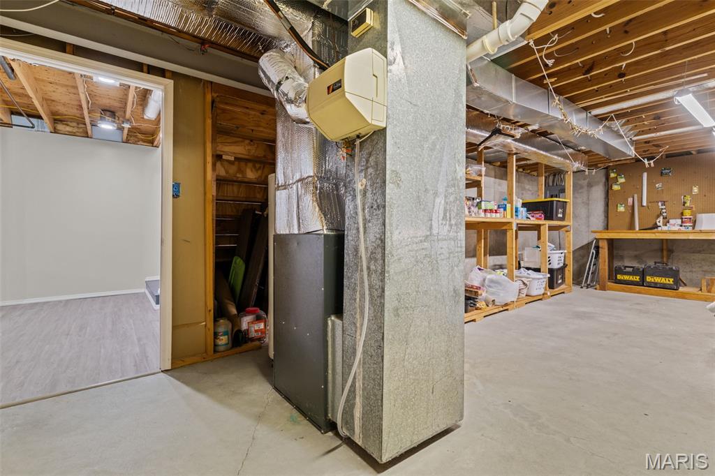 Oakwood Farms Plat1 Lts 18 & 19 & Sec - Residential