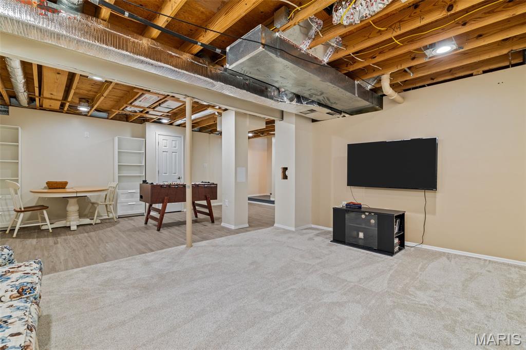 Oakwood Farms Plat1 Lts 18 & 19 & Sec - Residential