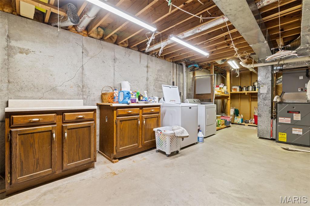 Oakwood Farms Plat1 Lts 18 & 19 & Sec - Residential