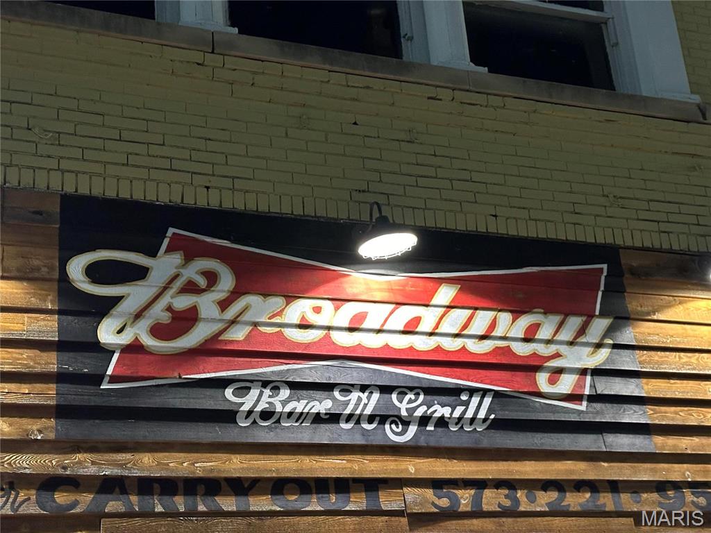 Von Phul & Draper - Commercial Sale