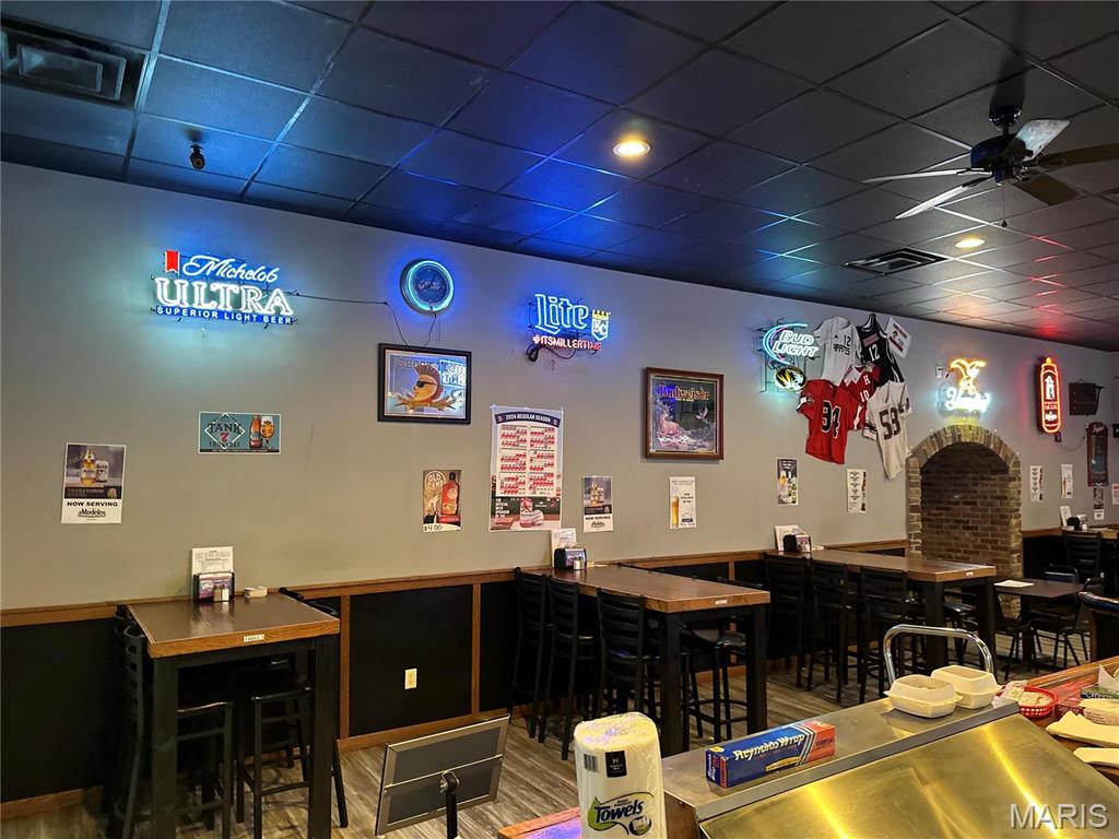 Von Phul & Draper - Commercial Sale