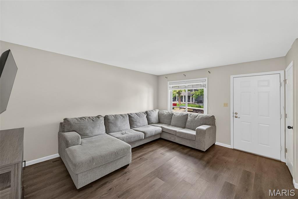 1118 Martin Manor Place