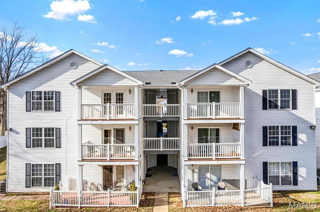 Summertree Village Condo - Residential