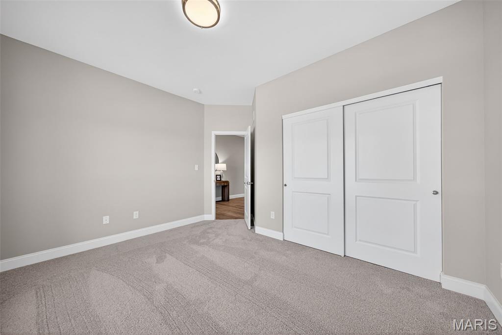 Ryehill Manor - Residential