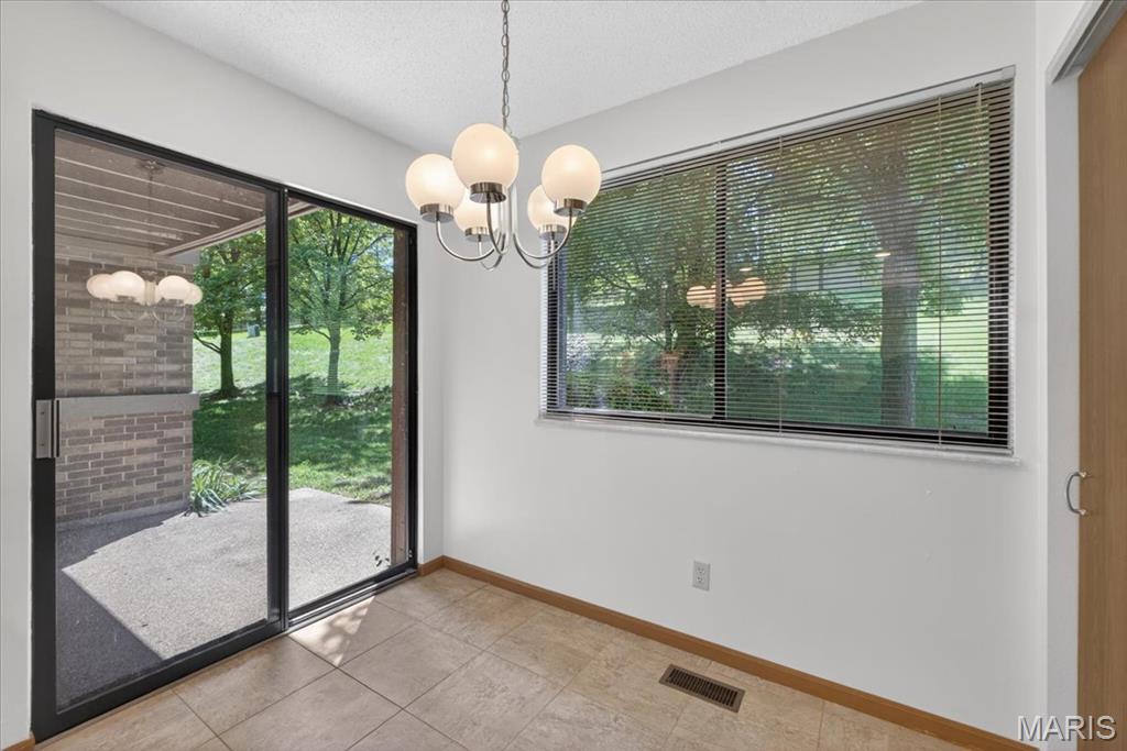 Royal Pines - Residential