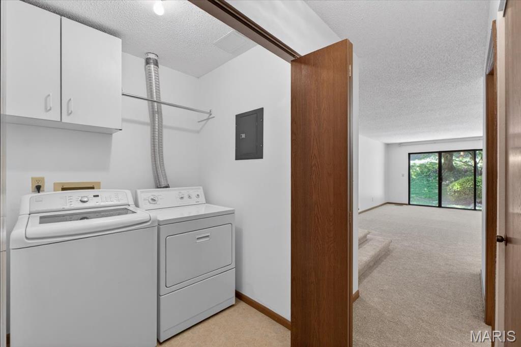 Royal Pines - Residential