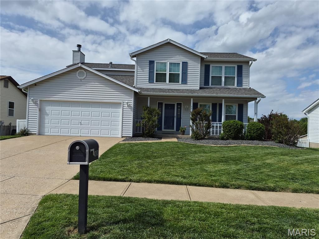 Photo of 4010 Cambridge Crossing Drive, St Charles, MO 63304 (MLS # 26027047)