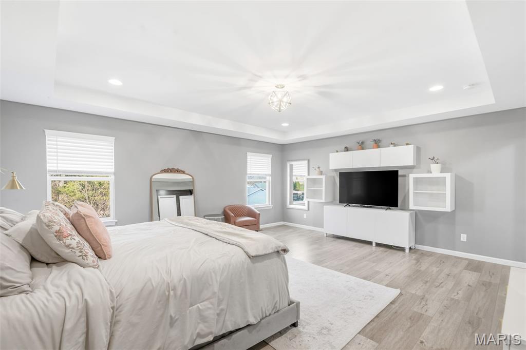 Carlton Glen Estate #13 - Residential