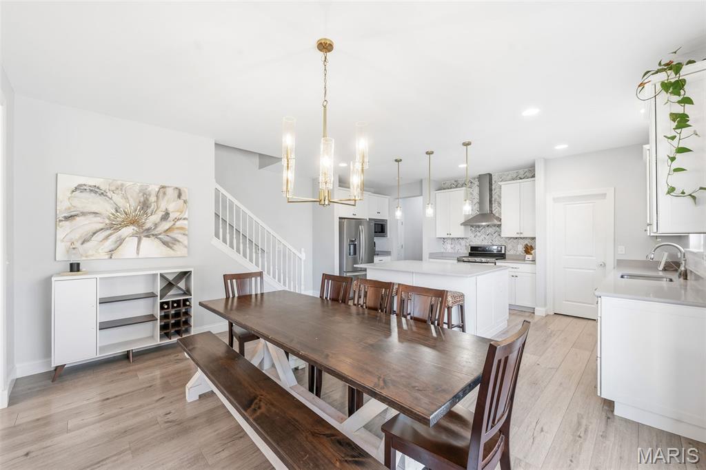 Carlton Glen Estate #13 - Residential