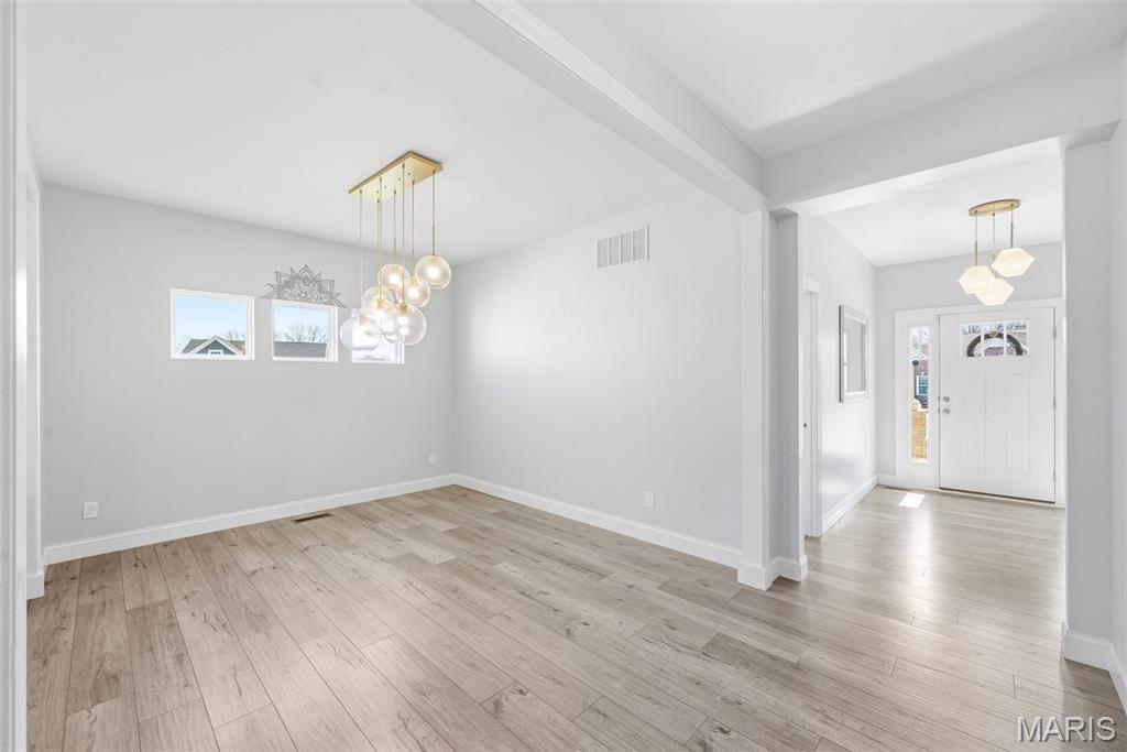 Carlton Glen Estate #13 - Residential