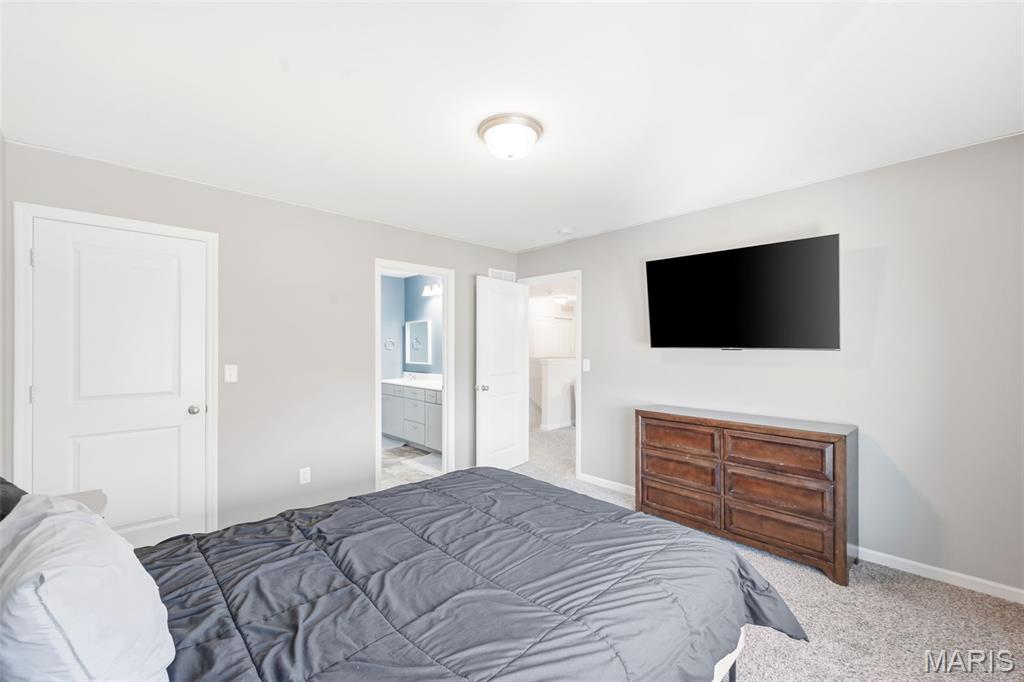 Carlton Glen Estate #13 - Residential