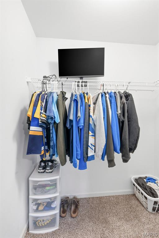 Carlton Glen Estate #13 - Residential