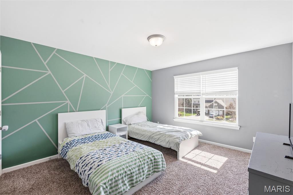 Carlton Glen Estate #13 - Residential