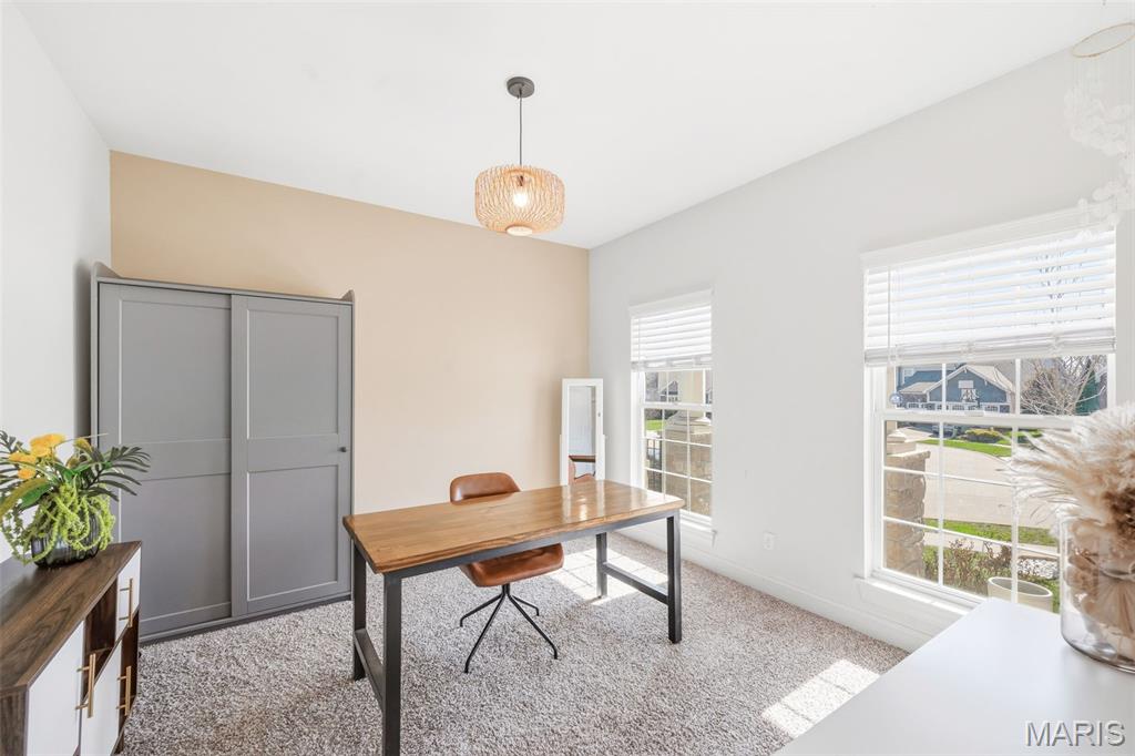 Carlton Glen Estate #13 - Residential