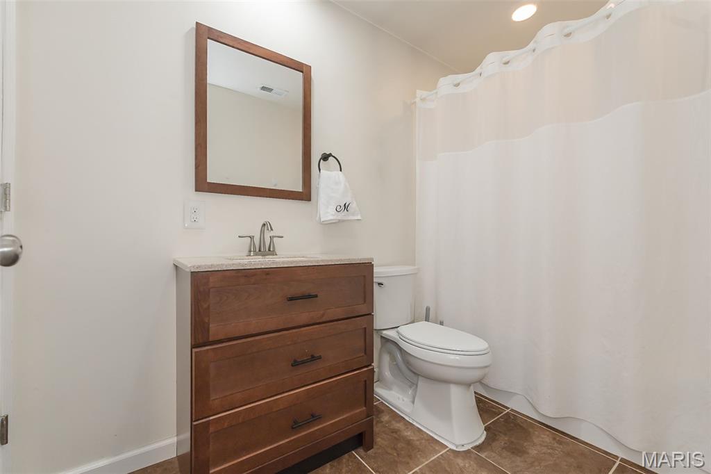 Lansdowne - Residential