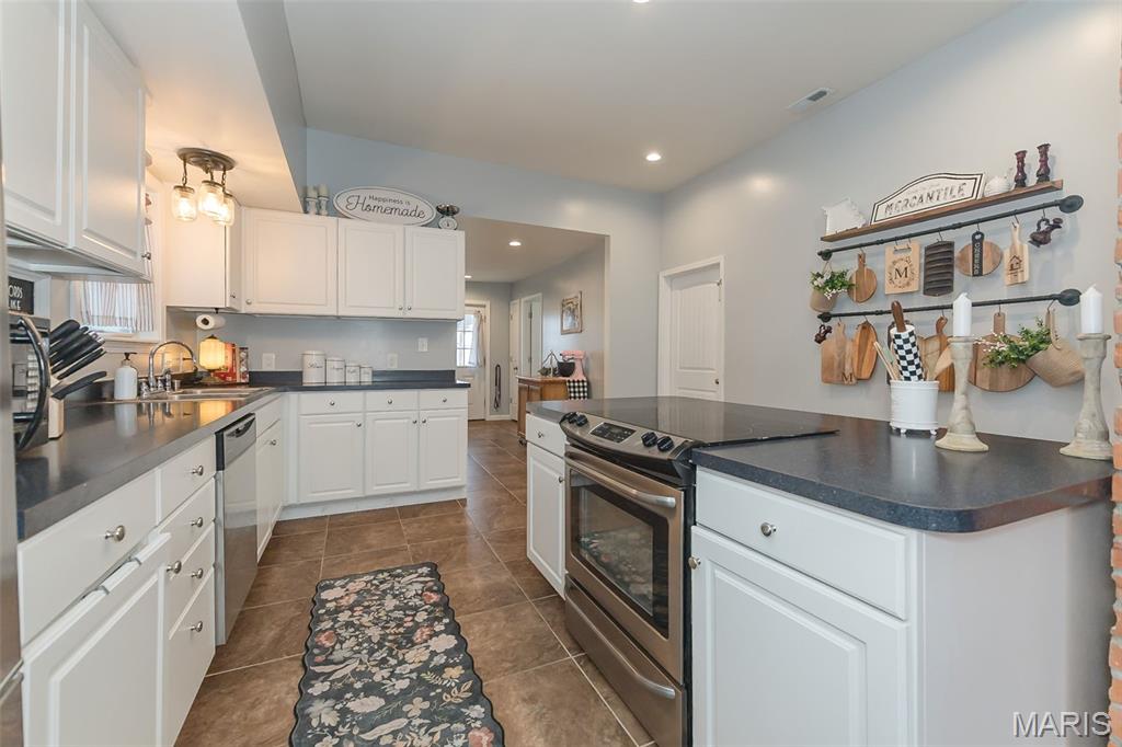 Lansdowne - Residential