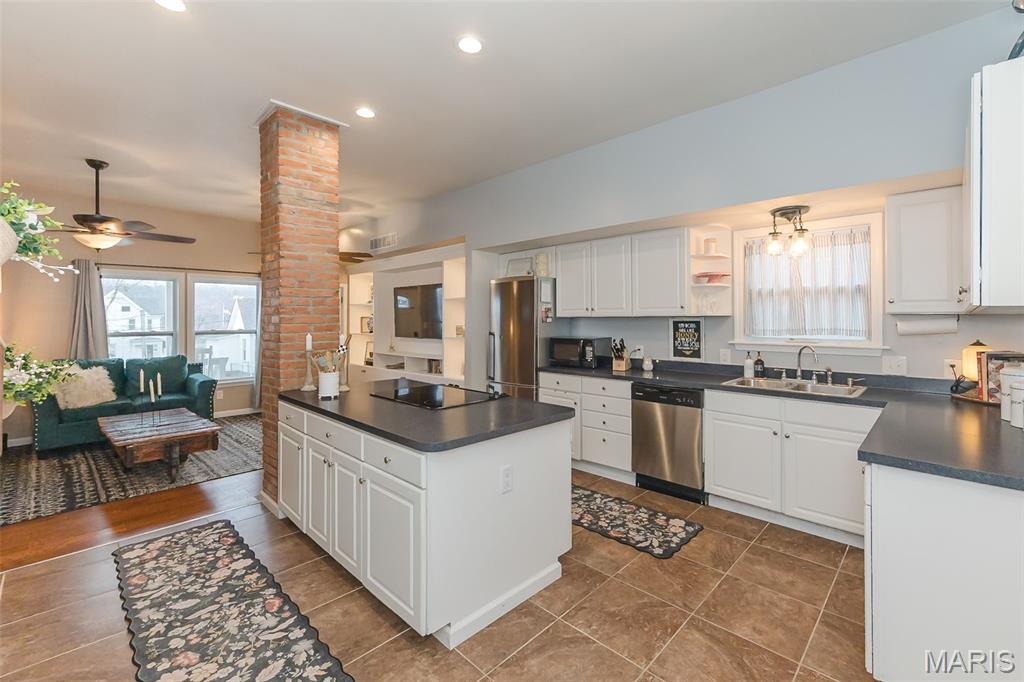 Lansdowne - Residential