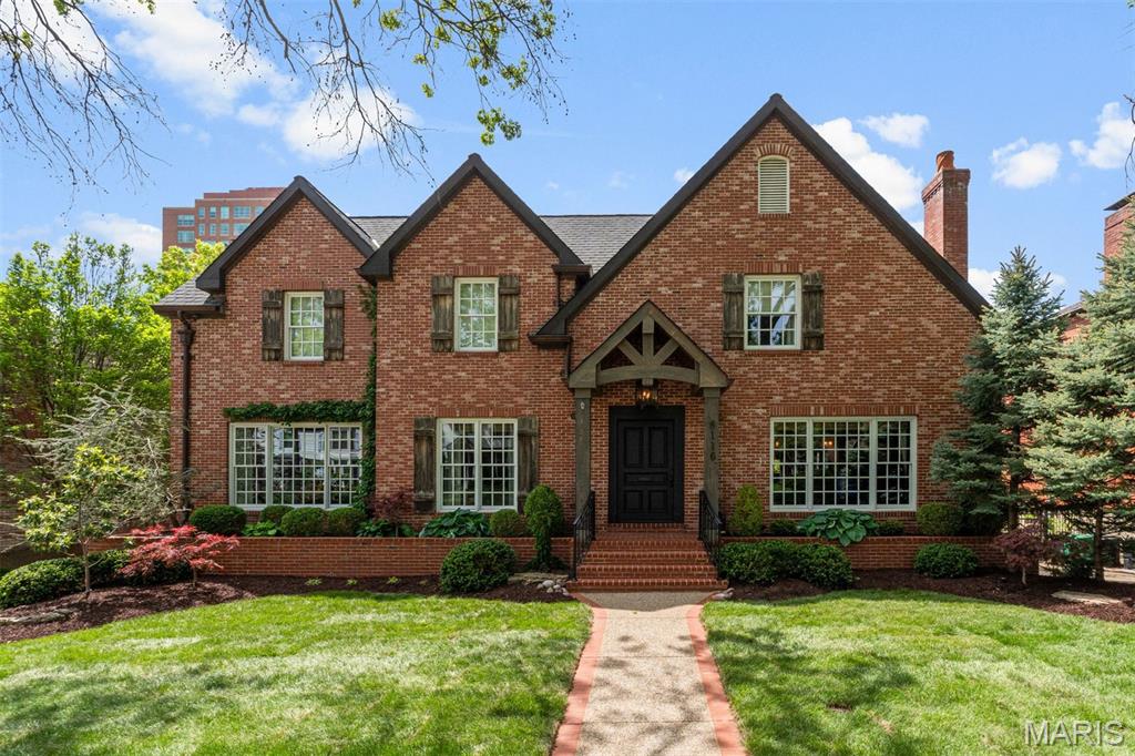 8116 University Drive
