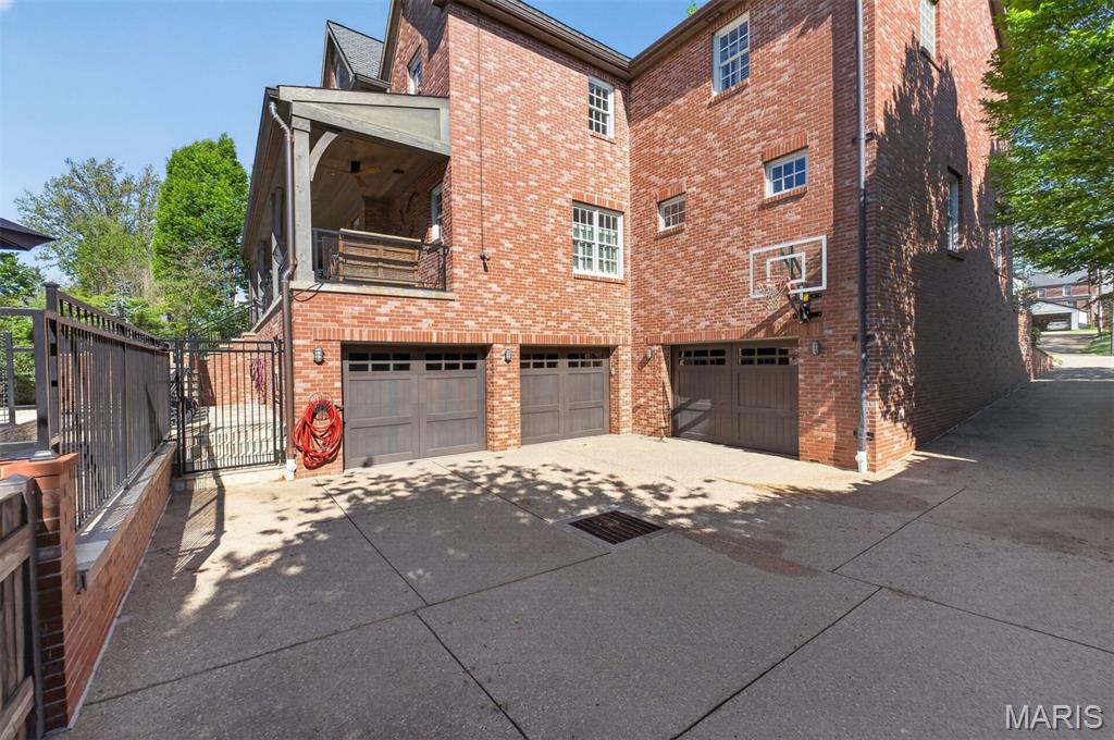 Clayton Gardens - Residential