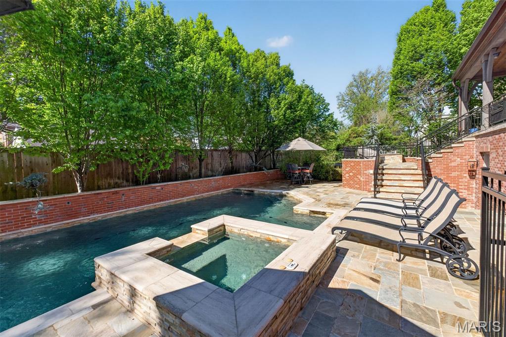 Clayton Gardens - Residential