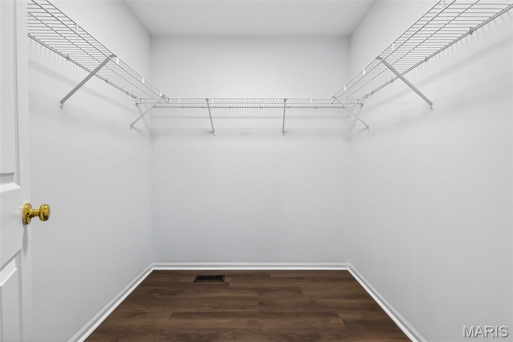 Carlton Manor - Residential Lease