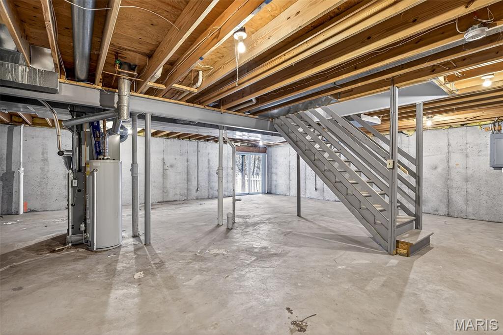 Carlton Manor - Residential Lease