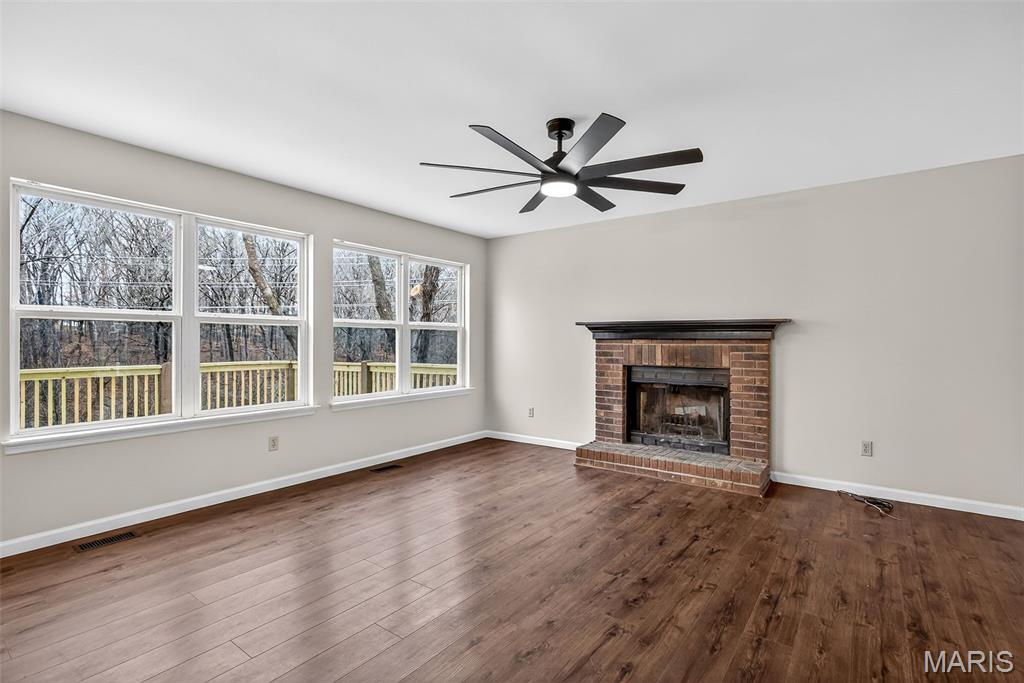 Carlton Manor - Residential Lease