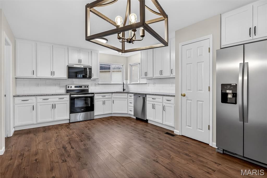 Photo of 10 Caleb Circle, Arnold, MO 63010 (MLS # 26012263)