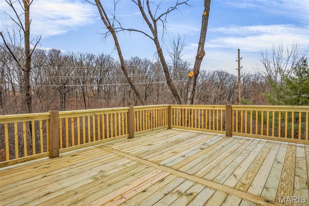 Carlton Manor - Residential Lease