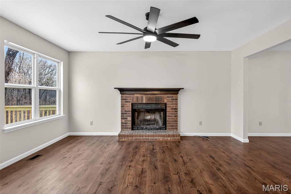 Carlton Manor - Residential Lease