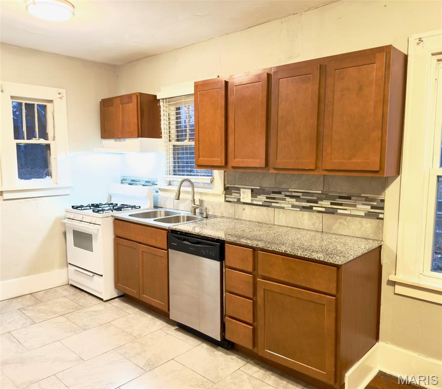 Wesley Ave Terrace - Residential Lease