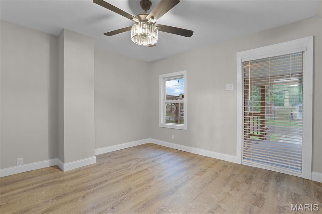 West Walnut Manor - Residential