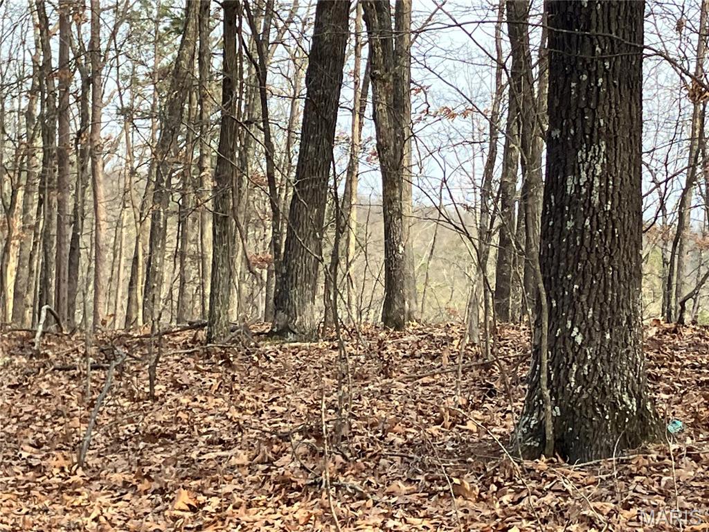 Cherokee Pass - Land