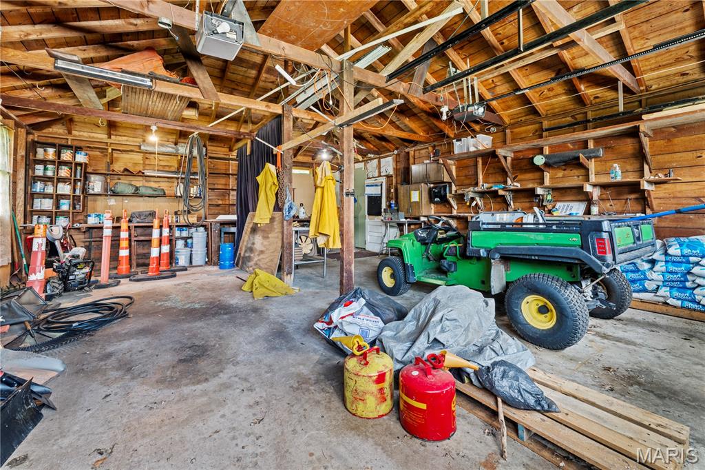 Burgess Sub Of Laclede - Residential