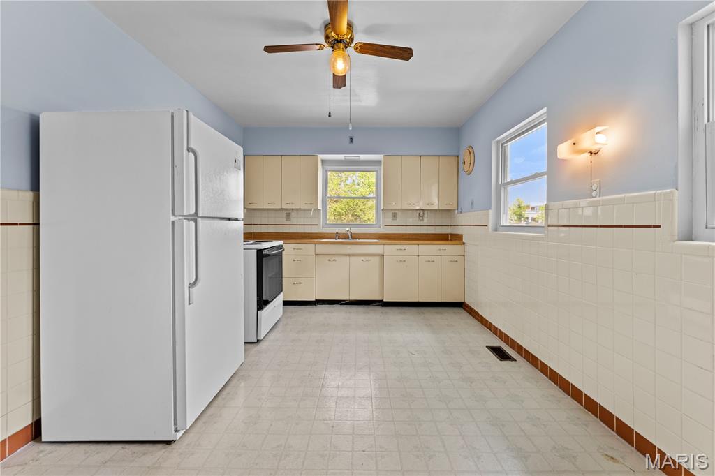 Burgess Sub Of Laclede - Residential
