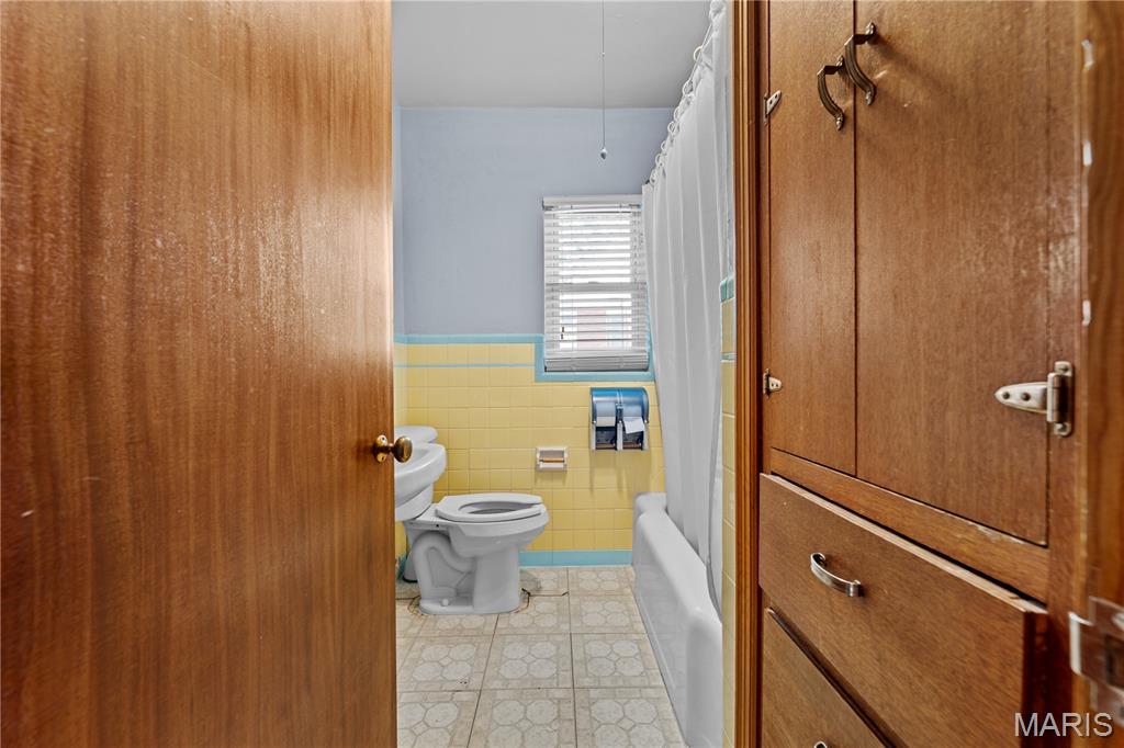 Burgess Sub Of Laclede - Residential