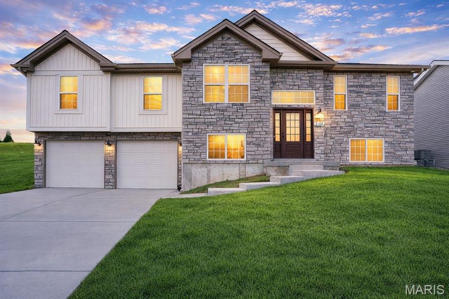 High end finish in this stunning new home with an unbeatable location (walkable to parks, trails and nearby shopping). This home features three bedrooms, two baths, an open kitchen with wrap around island offering seating for 6 people, breakfast room, flex space (office or play area) and the laundry room all on the main level.  This home is stylish and includes stone on the front elevation, architectural shingles, upgraded appliances, upgraded trim and doors, upgraded hardware and lighting, oversized 14x12 patio and a full warranty.  The master suite showcases a double bowl vanity, glass enclosed shower, walk in closet and separate commode area.  High ceilings (9' + vaults) and a tall basement pour all make this home standout. 
Northern Star Homes is your hometown builder in Washington, and the Stone Bridge location is fantastic. Great Schools, close to shopping, walking trails and parks and on the east side of Washington for an easy commute. 

Northern Star Homes is your hometown builder in Washington, Missouri.