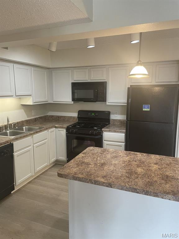 Queen Anne Condo - Residential Lease