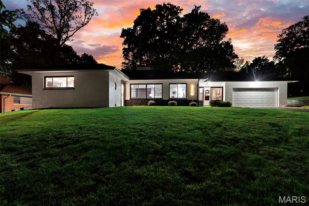 Photo of 7308 Shiloh Lane, Affton, MO 63123 (MLS # 26024338)