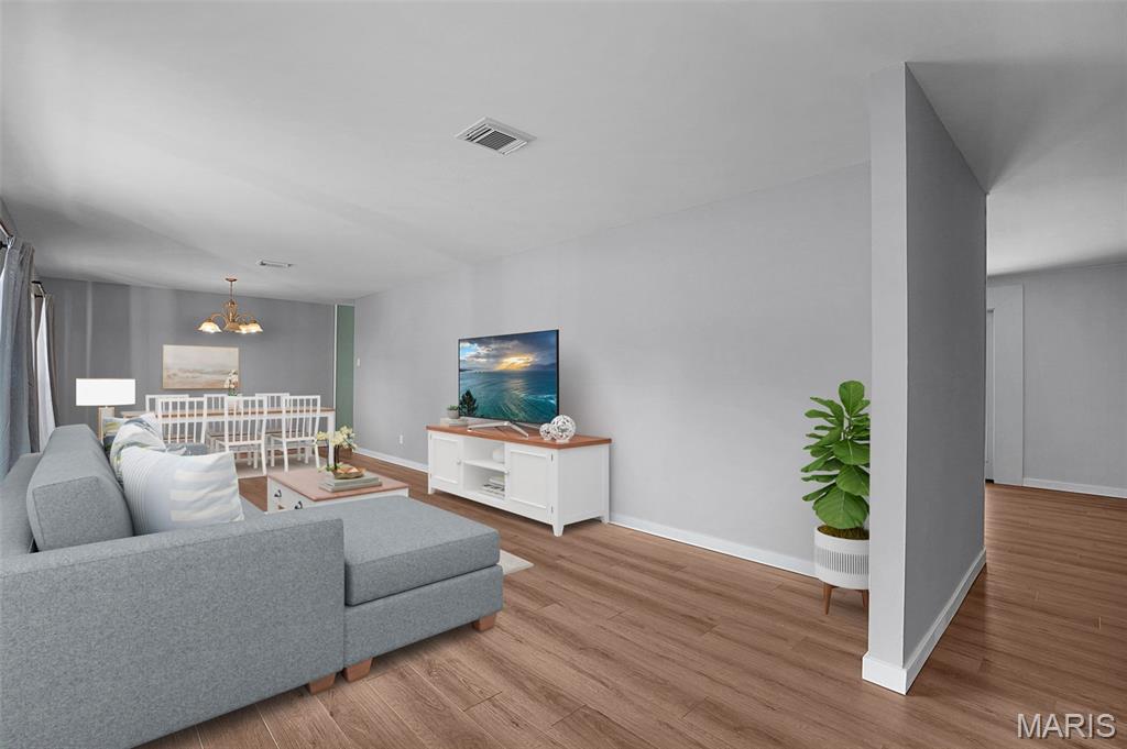 1019 Orchard Lakes Drive