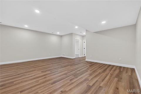Tiny photo for 216 W Essex Avenue, Kirkwood, MO 63122 (MLS # 26027729)